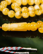 ⁦كهرمان طبيعي مبرقع دائري⁩ - الصورة ⁦4⁩