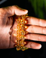 ⁦كهرمان طبيعي شفاف - لوقو الخالدي⁩ - الصورة ⁦3⁩