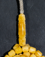 ⁦كهرمان طبيعي بياض و شاهد مميز⁩ - الصورة ⁦6⁩