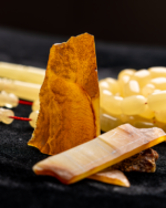 ⁦كهرمان طبيعي حجر واحد خراطة ورشة الظبي⁩ - الصورة ⁦8⁩