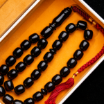 كهرمان بلطيقي كرزي انعكاس احمر