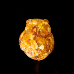 تحفه كهرمان مجسم بوم