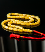 مسباح مستكه شبيه الكهرمان