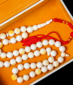 ⁦مسباح مستكه دائري ابيض تبرقع⁩ - الصورة ⁦5⁩