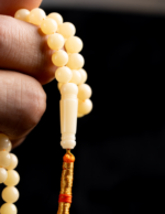 ⁦كهرمان طبيعي ناعم ثلجي⁩ - الصورة ⁦2⁩