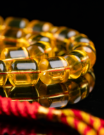 ⁦كهرمان طبيعي شفاف زبدة قصة برميلي وزن مميز⁩ - الصورة ⁦5⁩