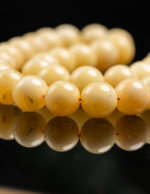 ⁦لوقو الخالدي كهرمان طبيعي ابيض محاحي⁩ - الصورة ⁦7⁩