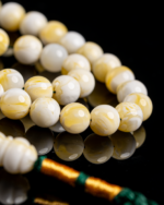 ⁦مسباح مستكه دائري ابيض تبرقع⁩ - الصورة ⁦4⁩