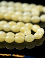 ⁦كهرمان طبيعي بياض و قصة مميزة⁩ - الصورة ⁦4⁩