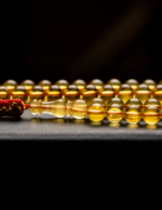 ⁦كهرمان طبيعي شفاف 99 خرزة⁩ - الصورة ⁦4⁩