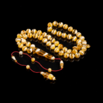 كهرمان مشخط طوق من بلاطات مع شاهد سبير و خرزة و كسار خراطة محمد العمقي