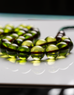 ⁦مسباح بكلايت شفاف لون عشبي مميز⁩ - الصورة ⁦4⁩