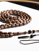 ⁦مسباح من عود 99 خرزة قصة صندوقي⁩ - الصورة ⁦5⁩