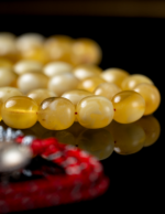 ⁦كهرمان طبيعي طباشيري بعسل نغتسات لوقو الخالدي⁩ - الصورة ⁦3⁩