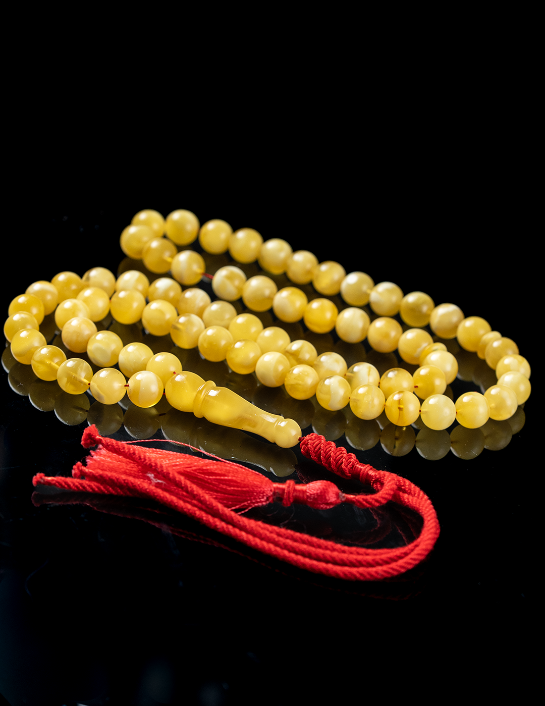 DSC09973 كهرمان طبيعي قديم قيمر عسل - الصورة 1